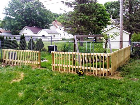 diy dog fence ideas|cheapest dog fence to build.